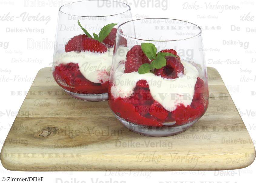 Himbeer-Granita mit Joghurt
